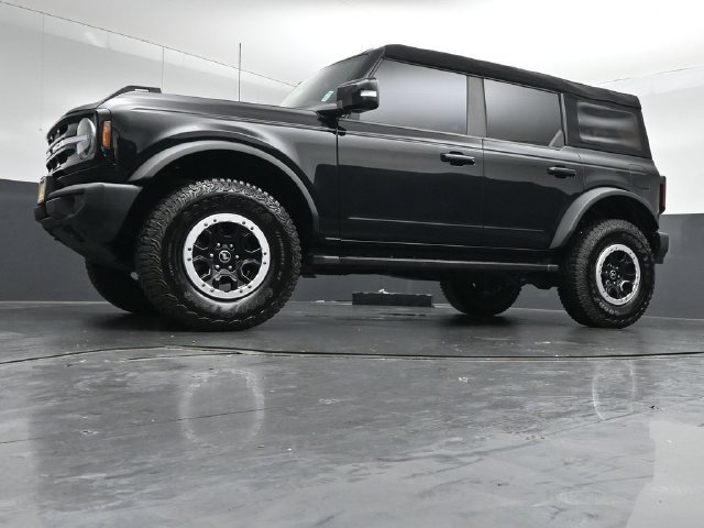 Certified 2023 Ford Bronco Outer Banks w/ Sasquatch Package AWD/4WD image 40