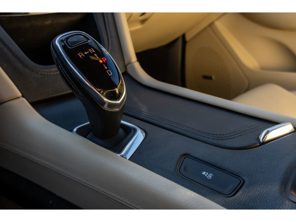 Used 2018 Cadillac XT5 Luxury w/ Driver Awareness Package image 24