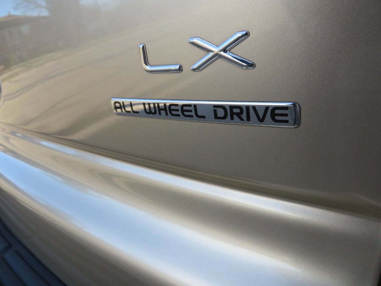 Used 2001 Chrysler Town & Country LX image 17