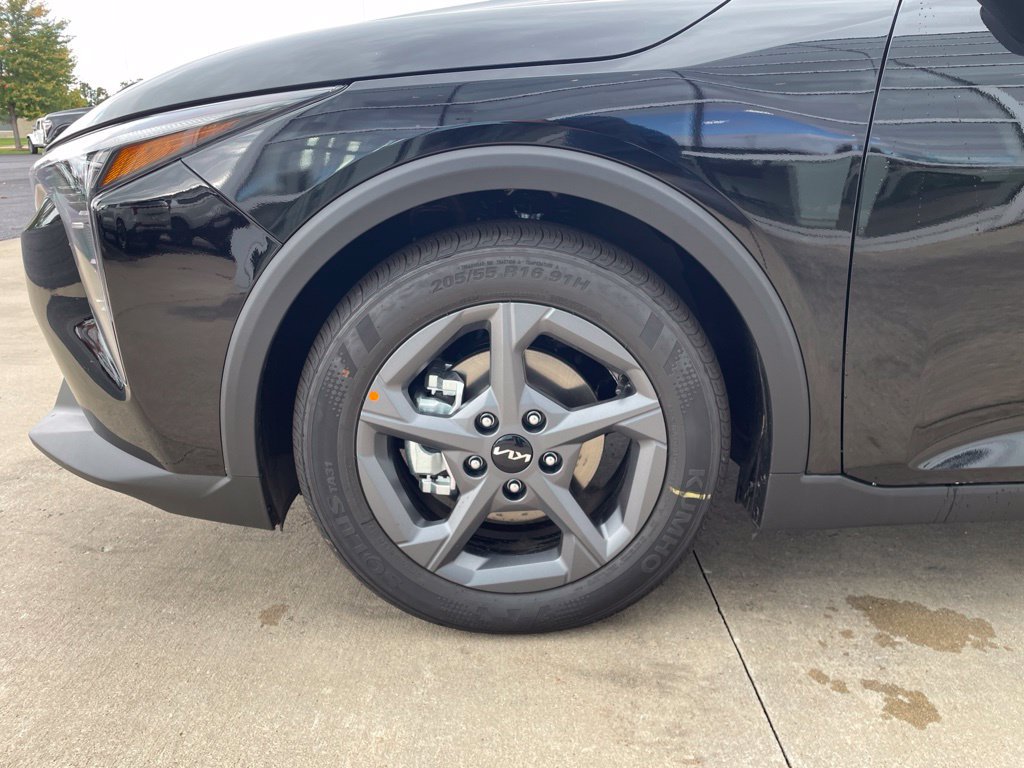 New 2026 Kia K4 FWD image 15