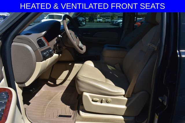 Used 2009 Chevrolet Tahoe LTZ AWD/4WD image 4