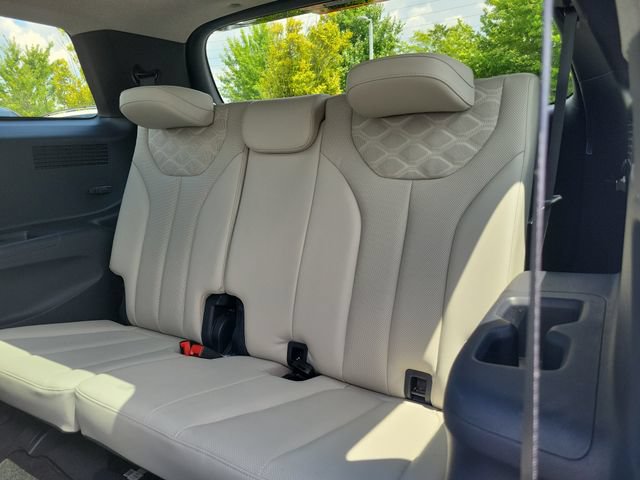 Used 2022 Hyundai Palisade Limited FWD image 10