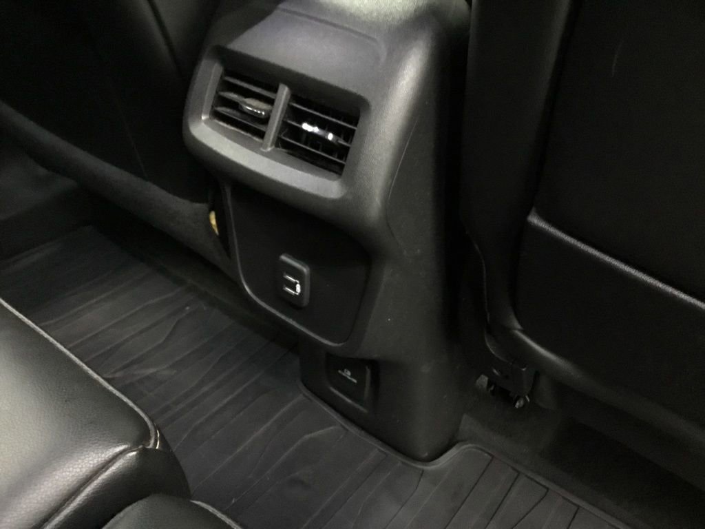 Used 2019 GMC Terrain SLT w/ Preferred Package image 22