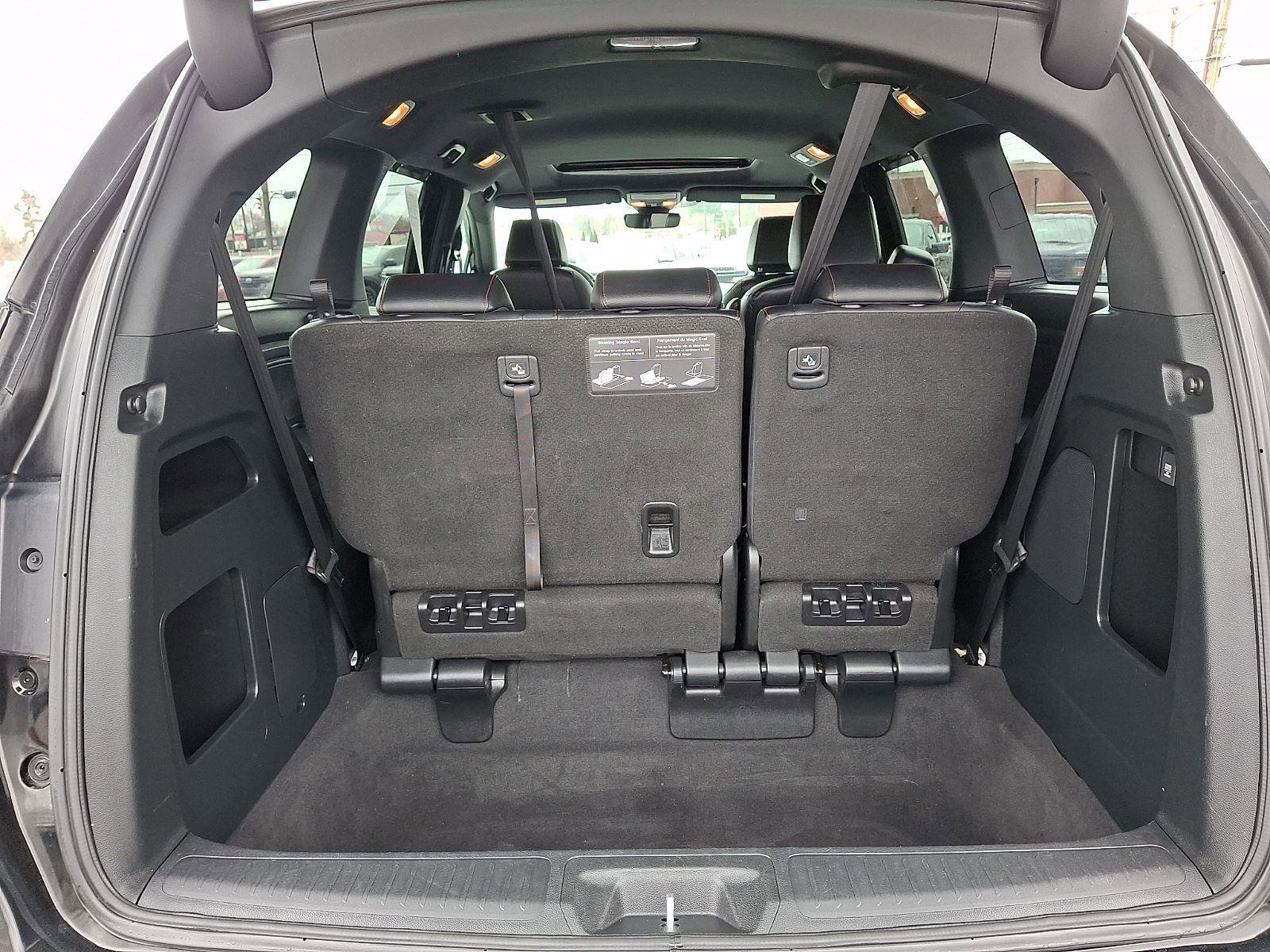 Used 2024 Honda Odyssey Sport image 30