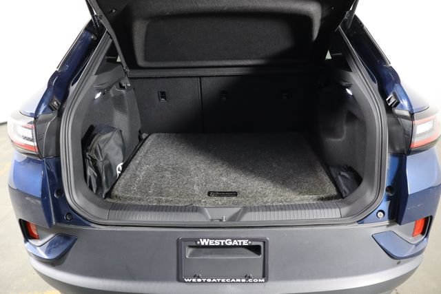 Used 2023 Volkswagen ID.4 Pro AWD/4WD image 16