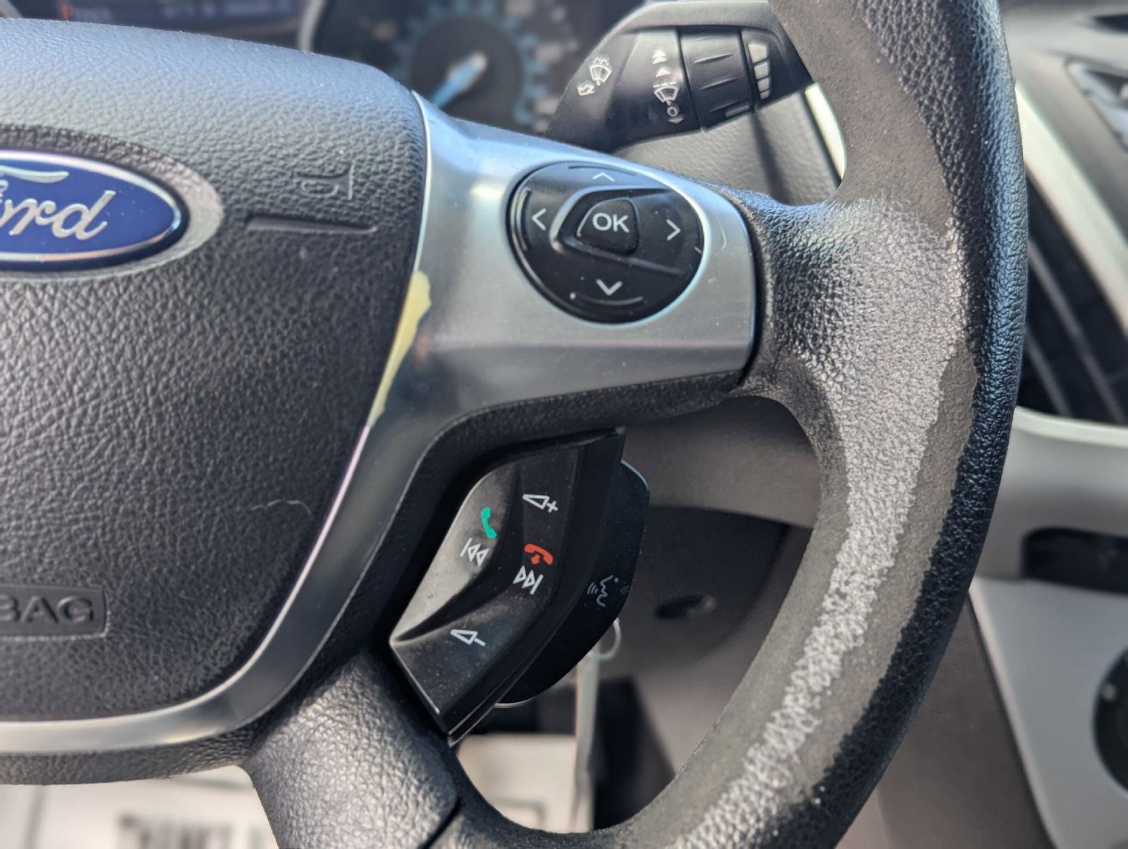 Used 2013 Ford Focus SE FWD image 17