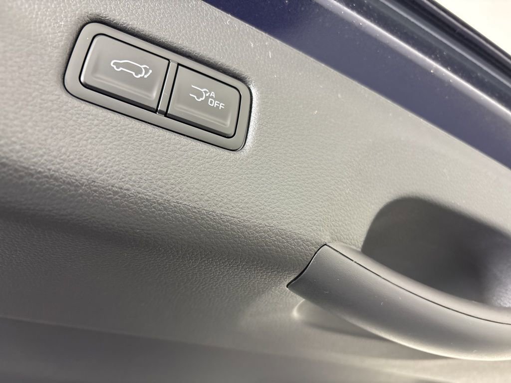 New 2026 Kia Carnival EX image 43