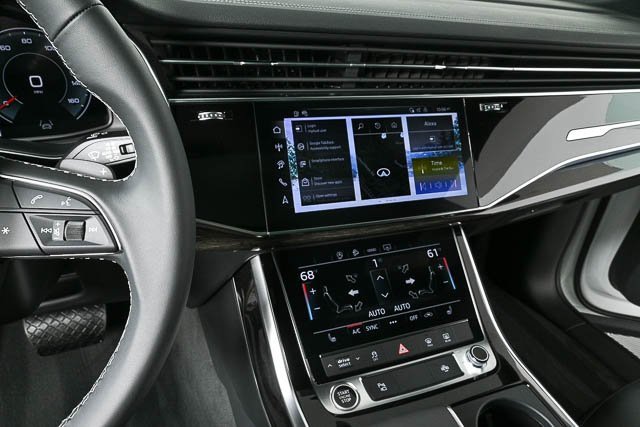 New 2025 Audi Q8 Premium image 11
