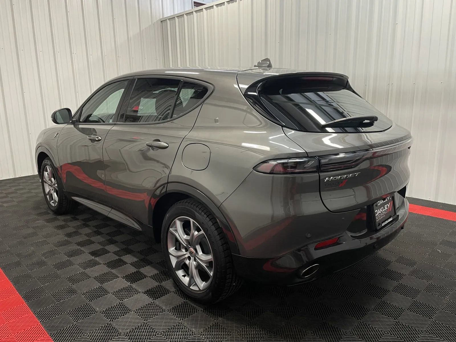 Used 2024 Dodge Hornet R/T image 2