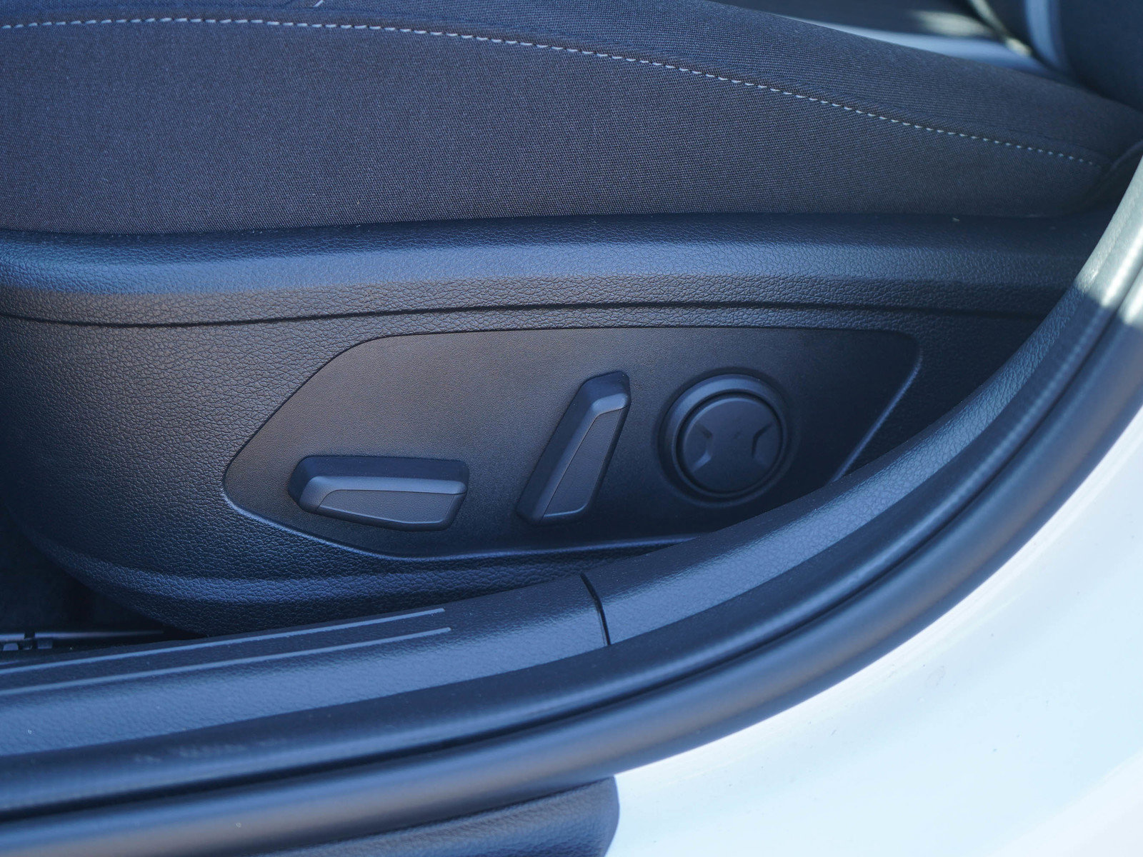 Certified 2023 Hyundai Sonata SEL w/ Convenience Package FWD image 17