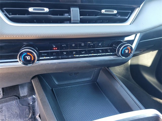 Used 2025 Chevrolet Equinox LT w/ Convenience Package II image 24