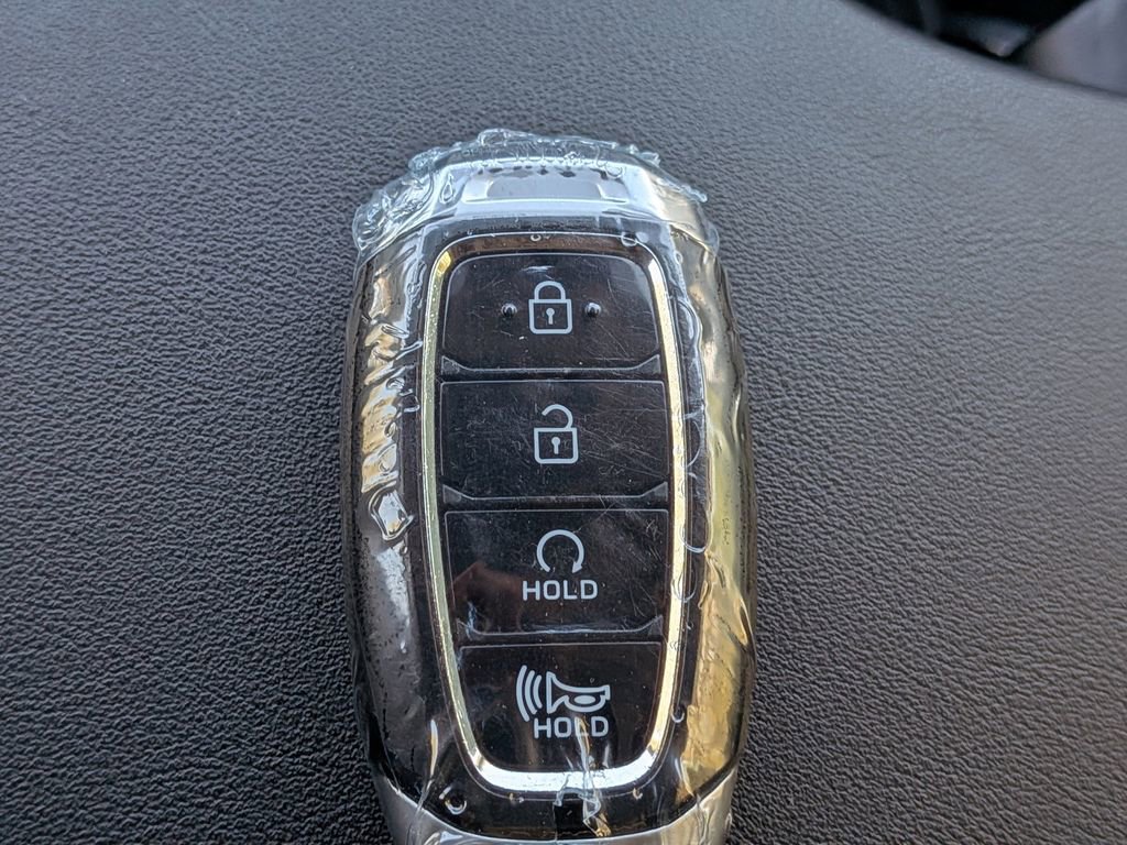 Used 2021 Hyundai Palisade SEL w/ Cargo Package image 28