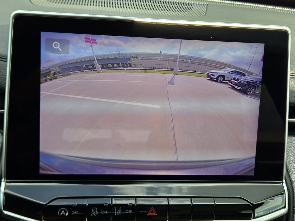 Used 2022 Jeep Compass Latitude FWD image 23
