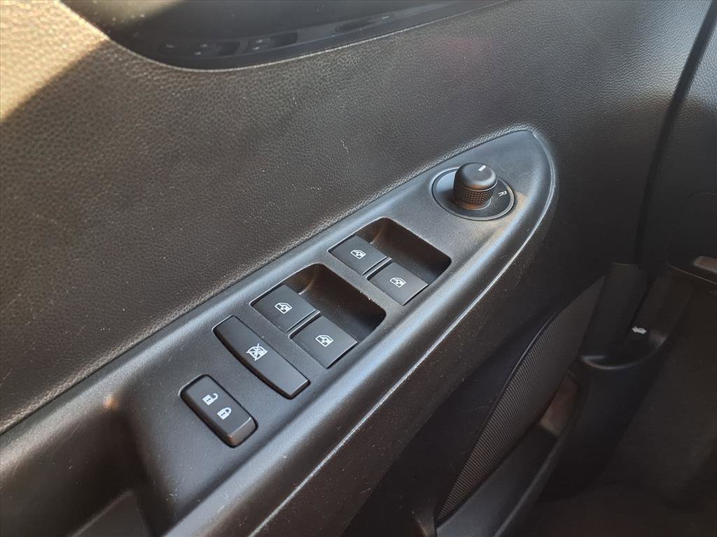 Used 2016 Chevrolet Spark LT image 23