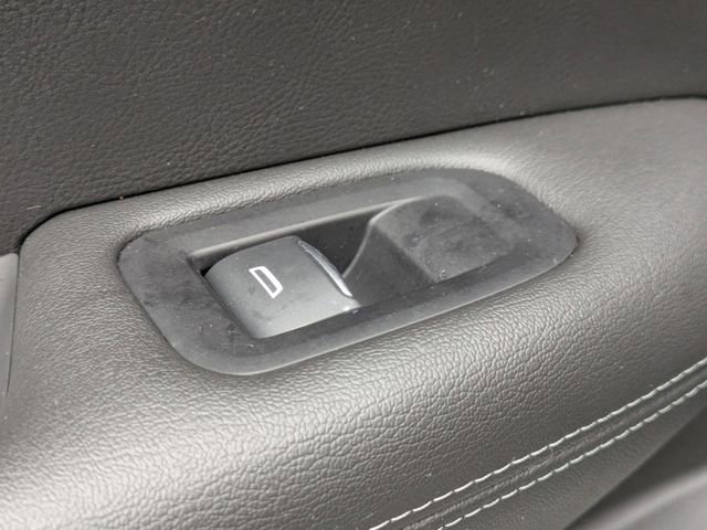 Used 2025 Cadillac XT6 Premium Luxury image 27