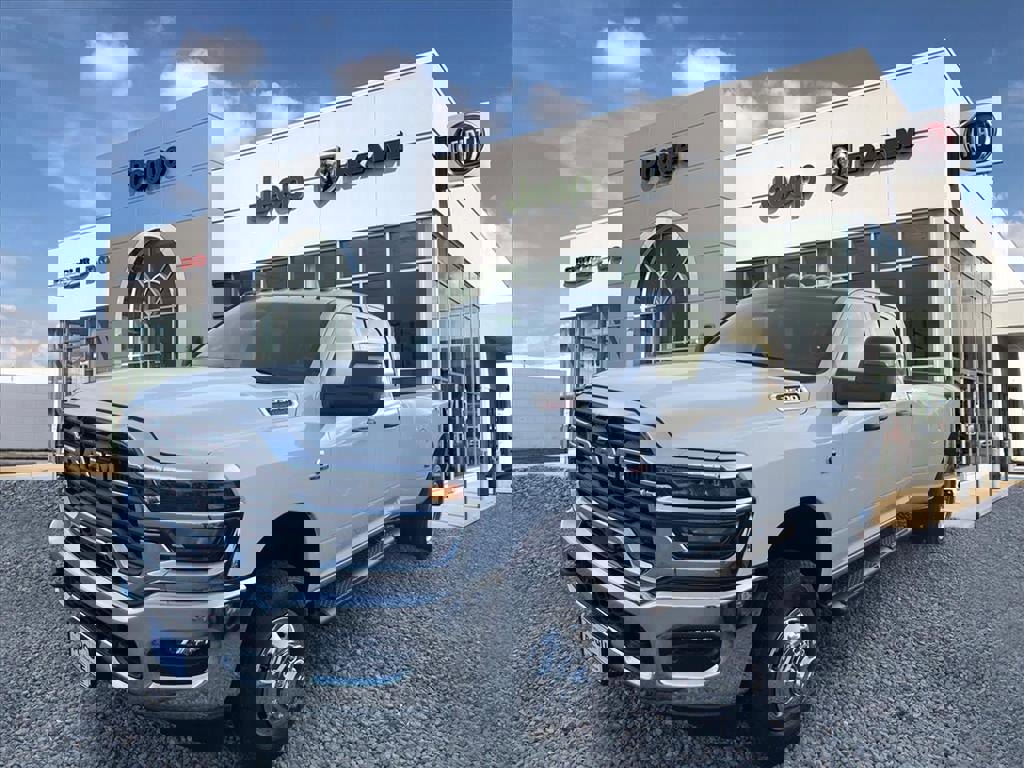 New 2026 RAM 3500 Tradesman image 4