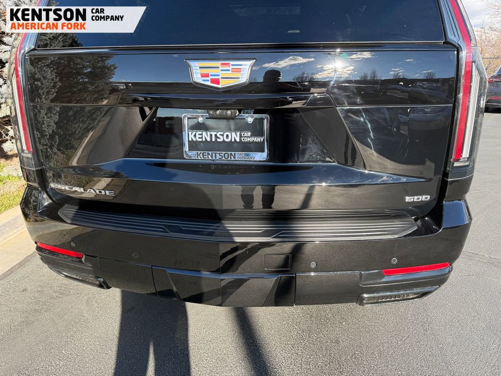 Used 2025 Cadillac Escalade ESV Sport image 46