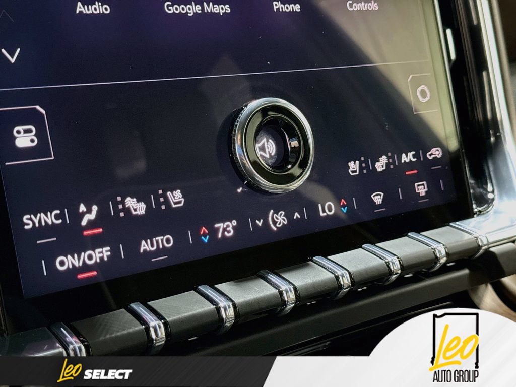 Used 2025 GMC Yukon Denali Ultimate AWD/4WD image 19