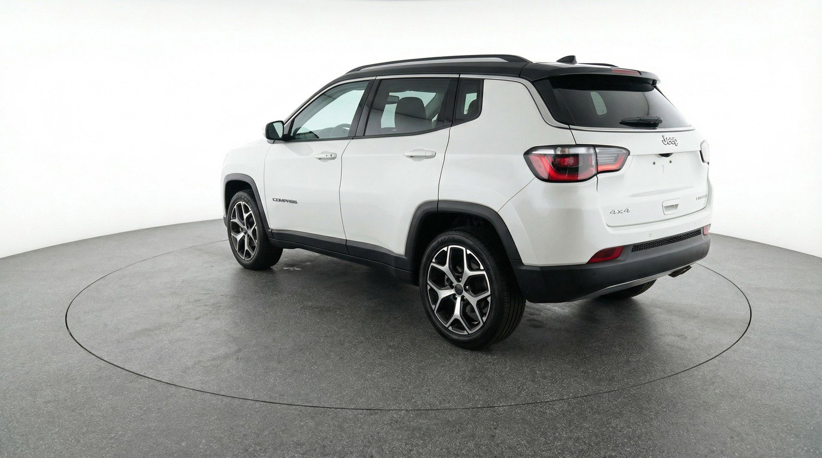 Used 2025 Jeep Compass Limited image 6