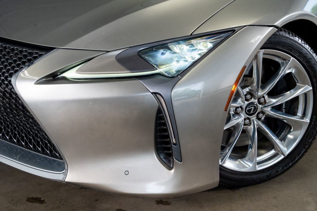 Used 2018 Lexus LC 500 Coupe w/ Touring Package RWD image 3
