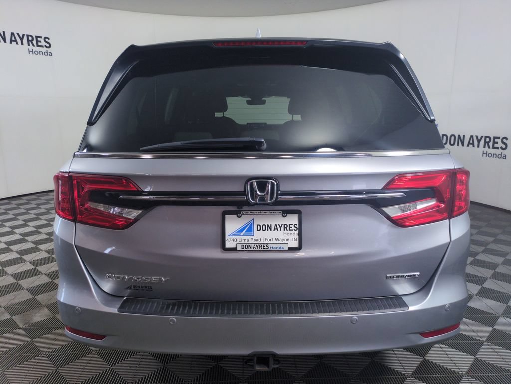 Certified 2024 Honda Odyssey Touring image 5