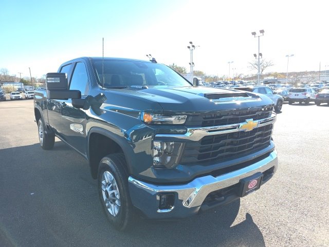 New 2026 Chevrolet Silverado 2500 LT w/ Leather Package