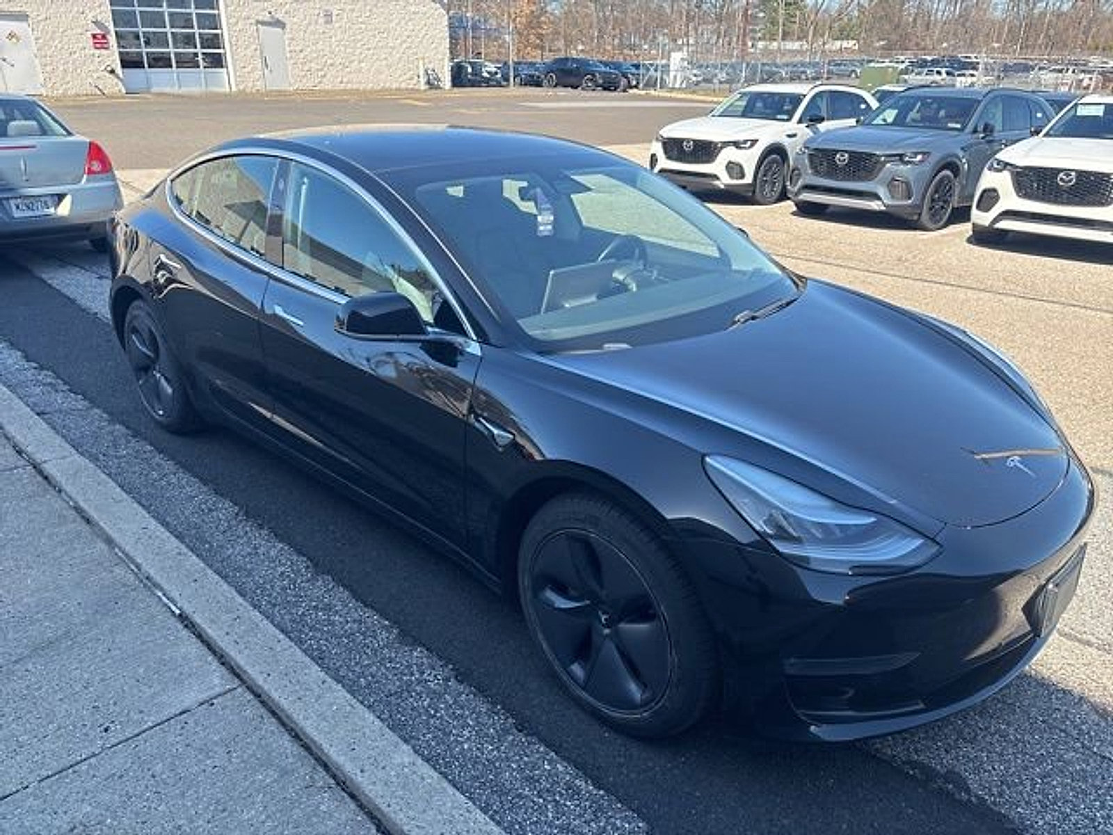 Used 2020 Tesla Model 3 Long Range image 10