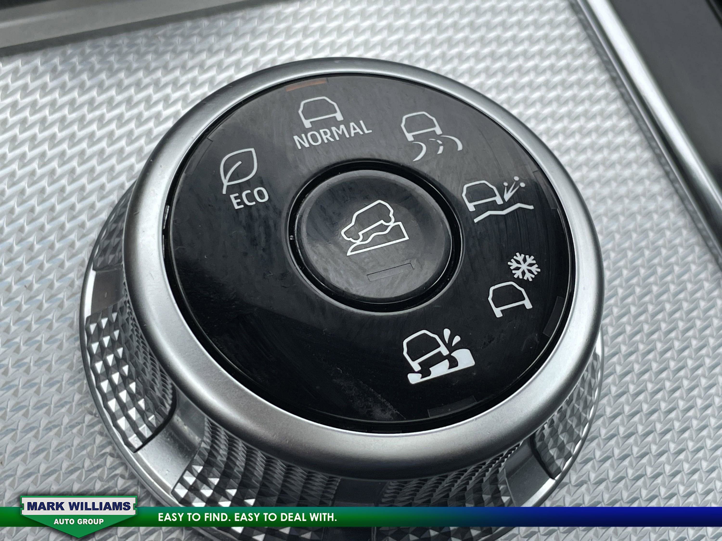 Used 2023 Mitsubishi Outlander SEL image 19