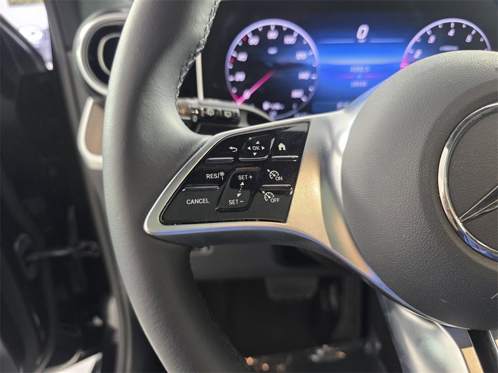 Certified 2025 Mercedes-Benz GLC 300 GLC 300 image 19