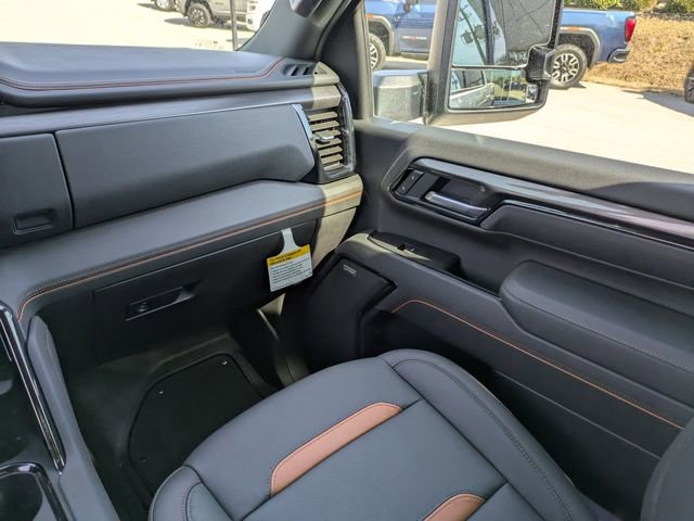Used 2026 GMC Sierra 2500 AT4 w/ AT4 Premium Plus Package image 19