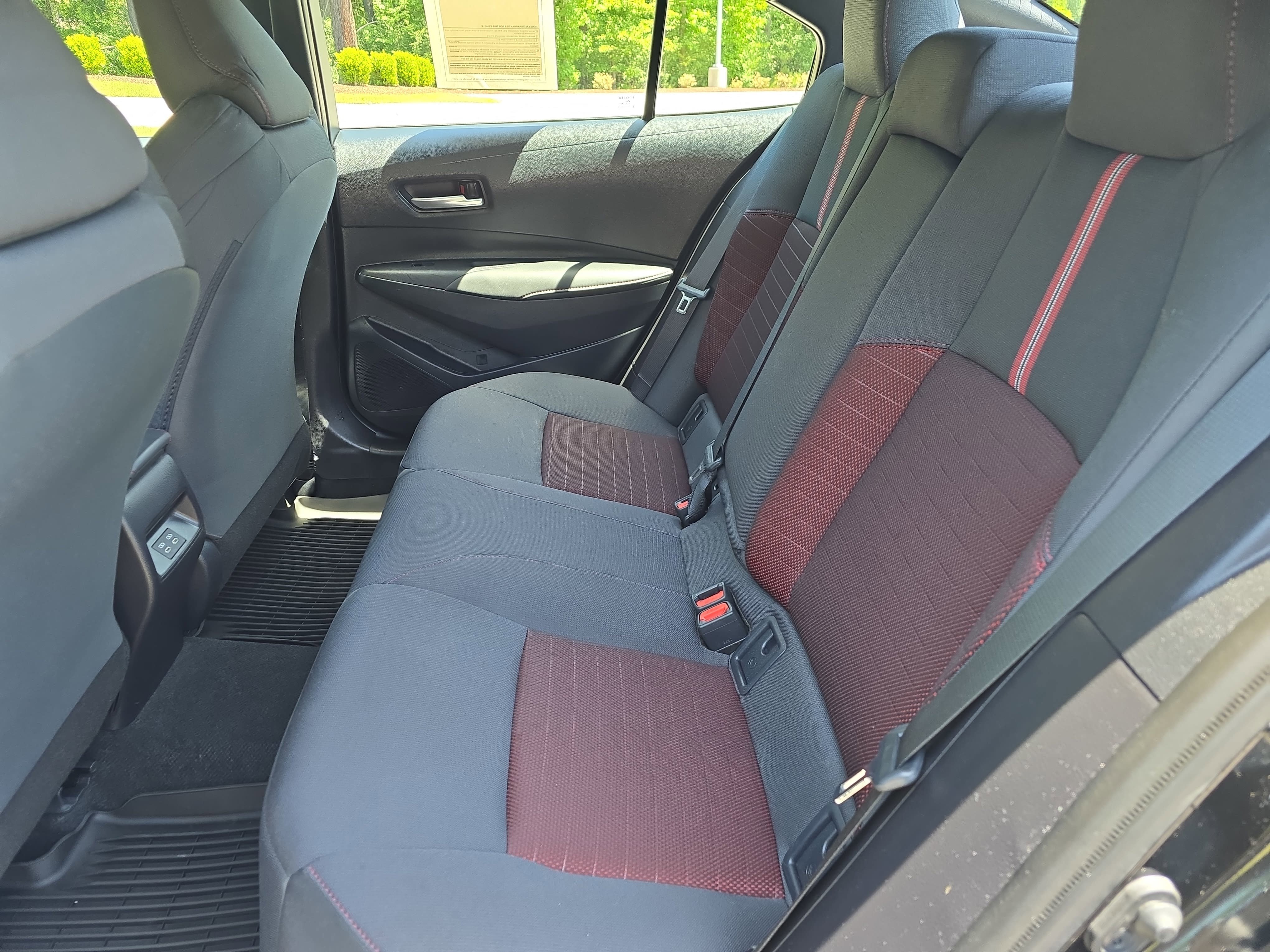 Used 2024 Toyota Corolla SE FWD image 15