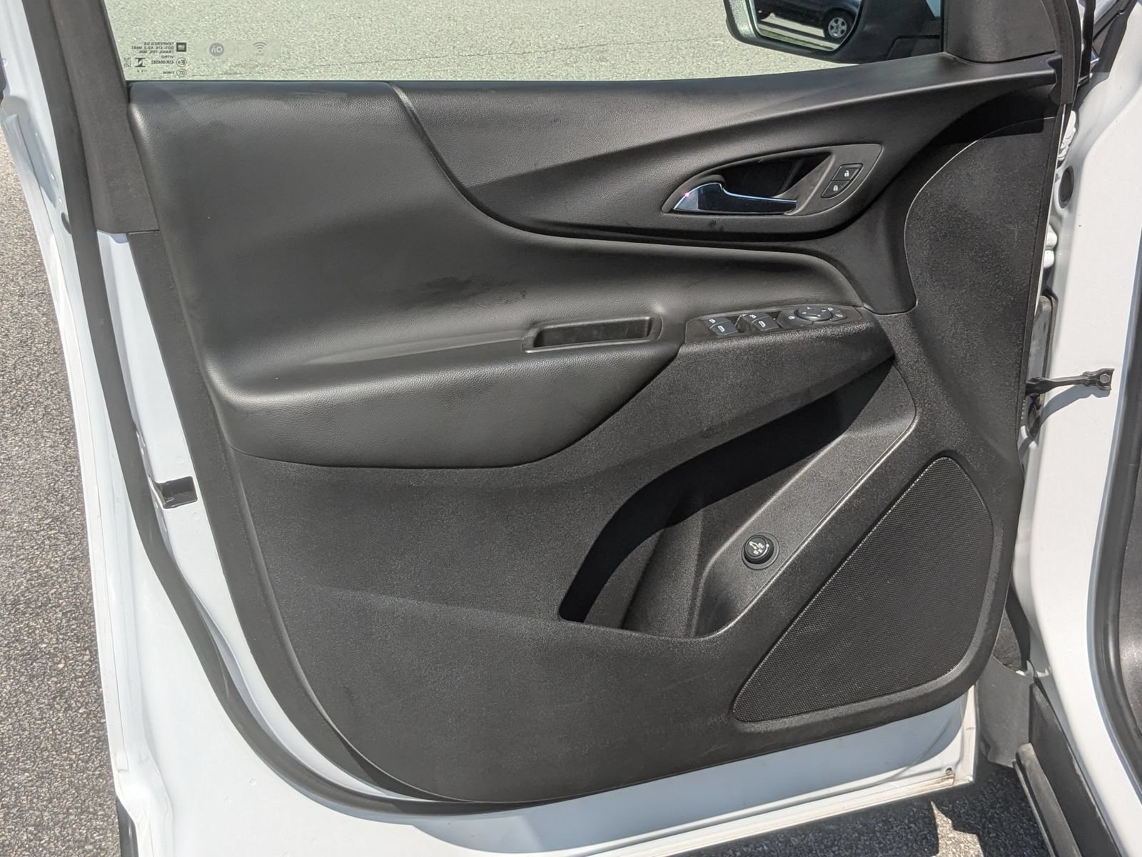 Used 2024 Chevrolet Equinox LT AWD/4WD image 11