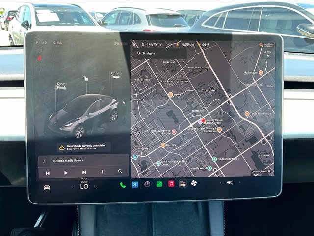 Used 2022 Tesla Model Y Long Range AWD/4WD image 24