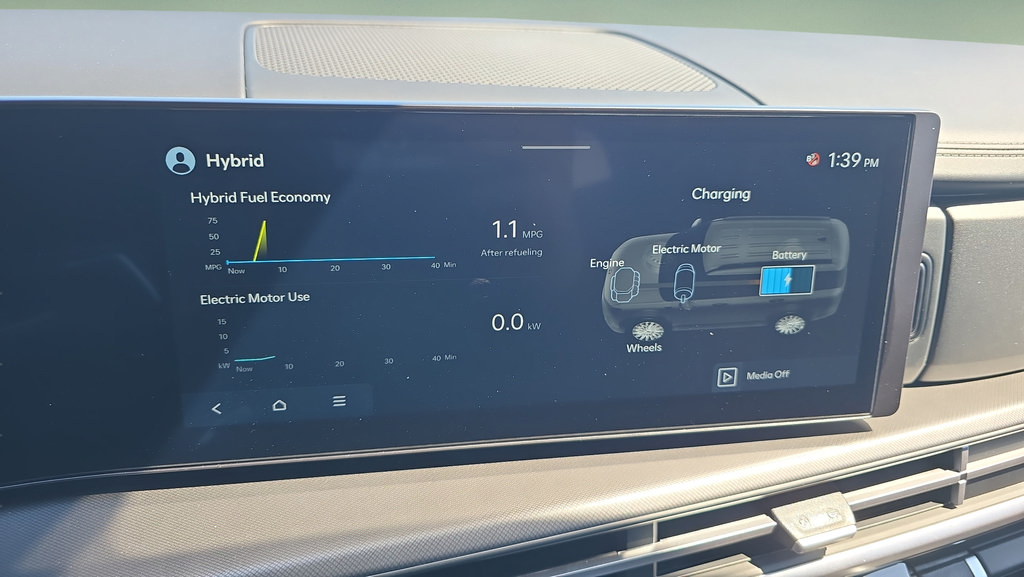 New 2026 Hyundai Santa Fe SE AWD/4WD image 32