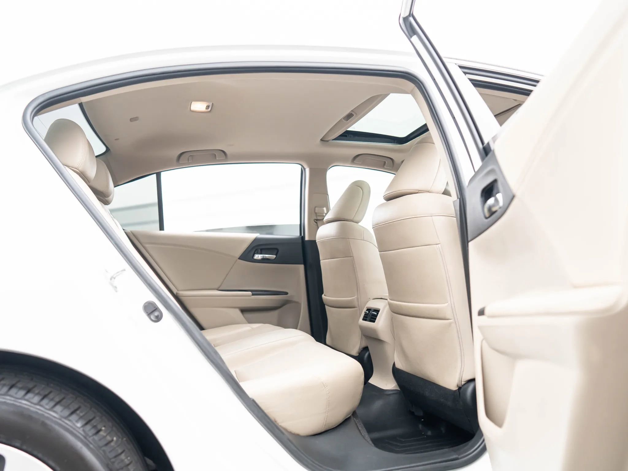 Used 2017 Honda Accord EX-L image 20