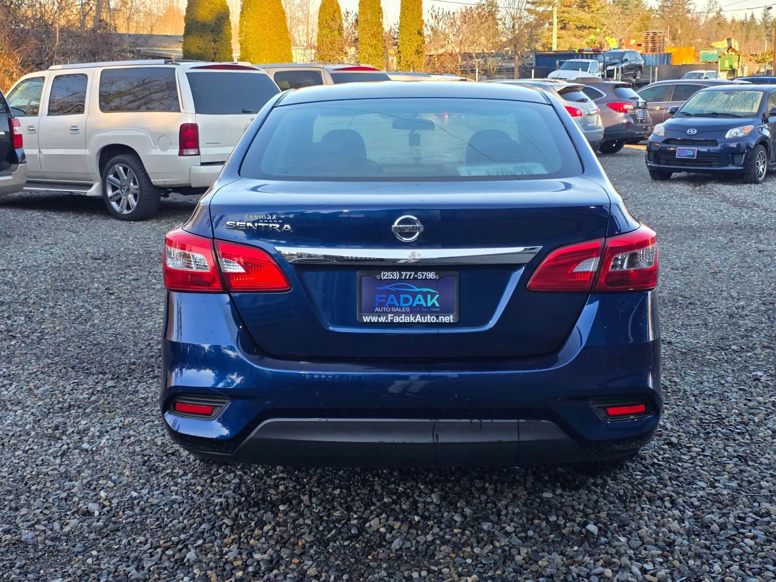 Used 2016 Nissan Sentra S image 4