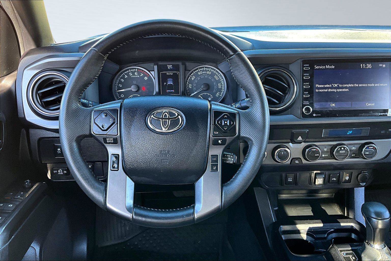 Used 2022 Toyota Tacoma TRD Off-Road image 5