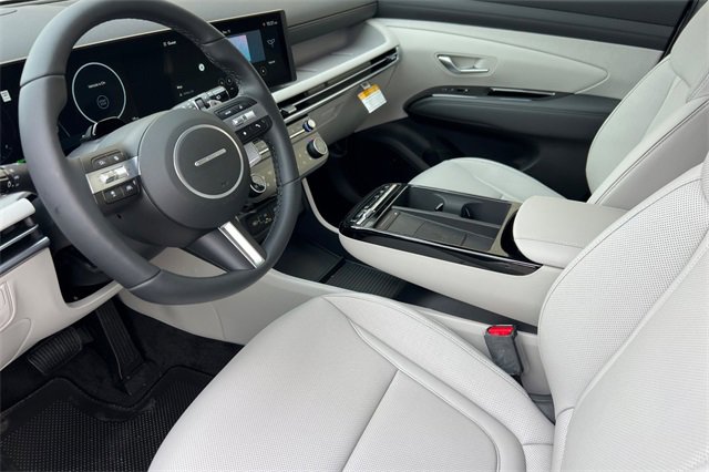 New 2025 Hyundai Tucson Limited image 10