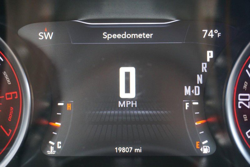 Used 2023 Dodge Challenger R/T w/ Plus Package image 37