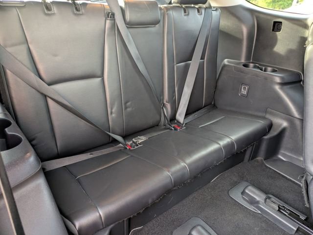 Used 2022 Toyota Highlander XLE image 32