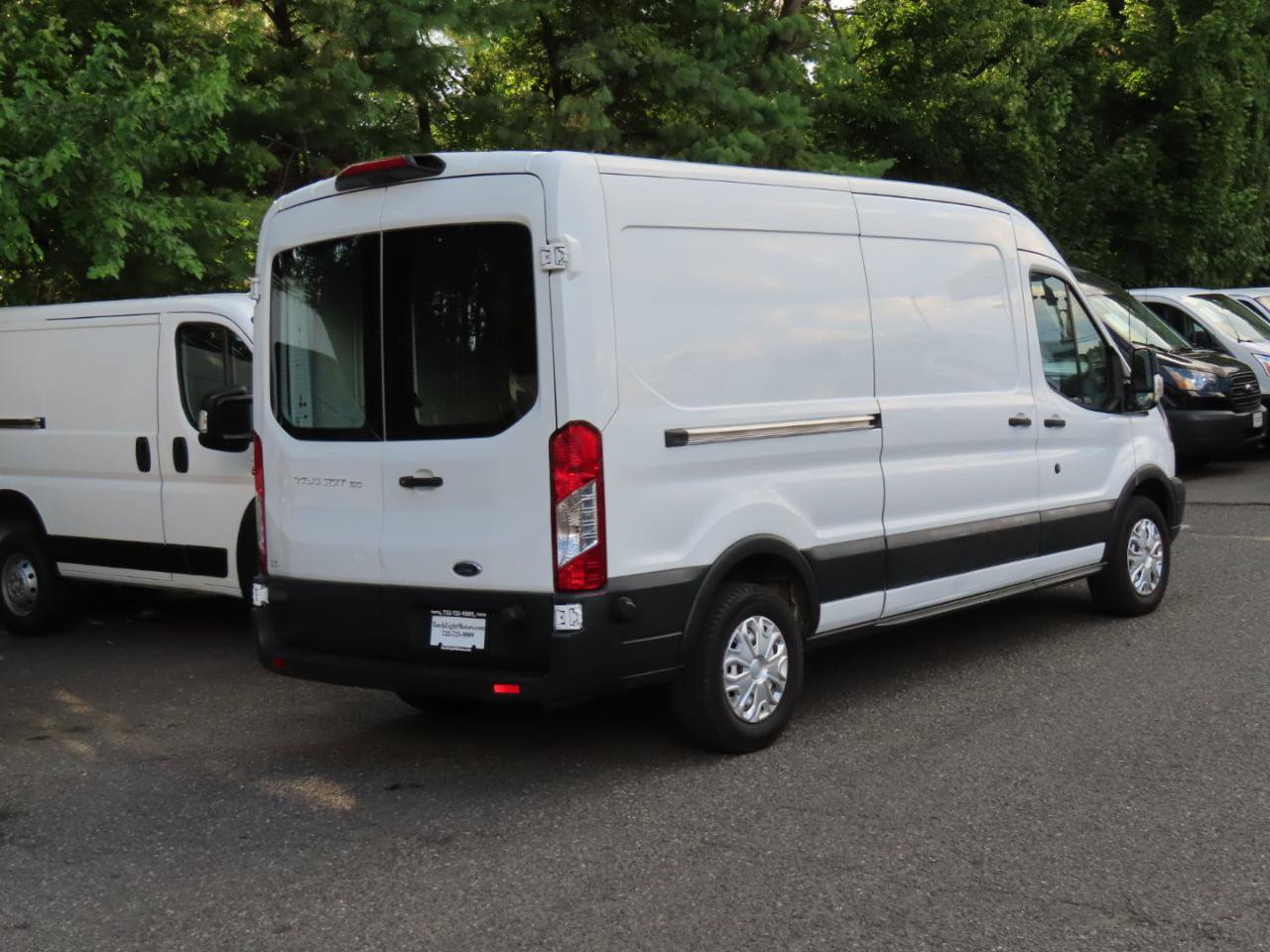 Used 2018 Ford Transit 150 148 Medium Roof RWD image 7