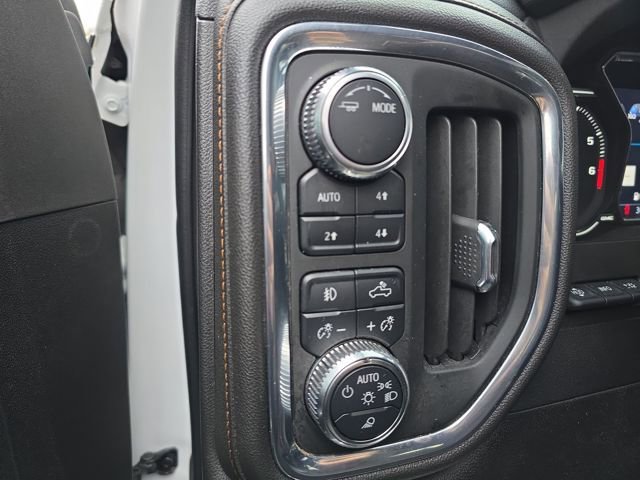 Used 2022 GMC Sierra 2500 AT4 w/ AT4 Premium Plus Package image 16