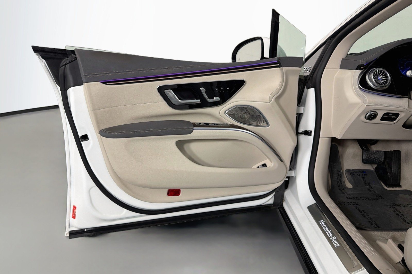 Certified 2024 Mercedes-Benz EQS 450+ Sedan image 21