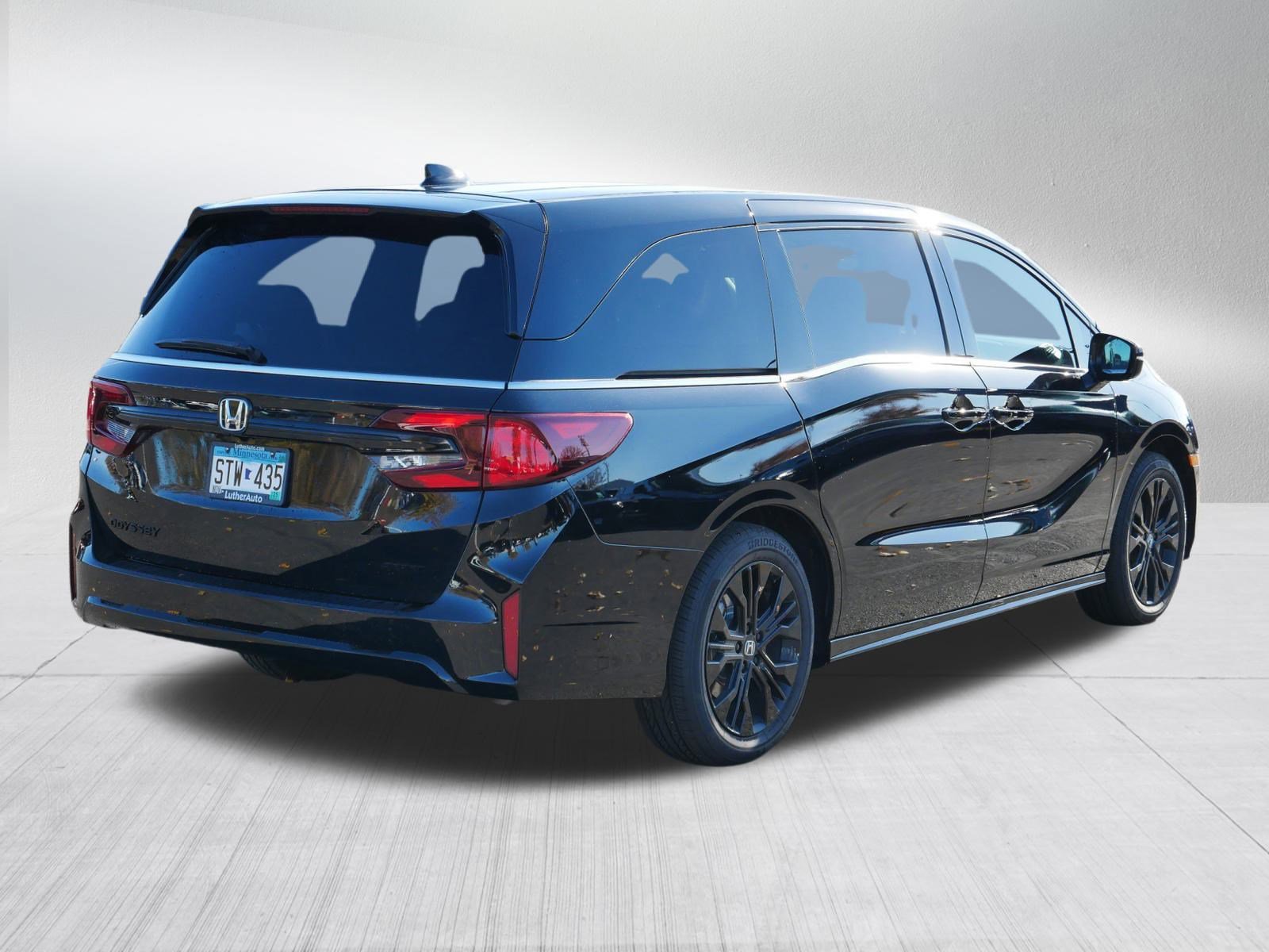 Certified 2026 Honda Odyssey Sport-L image 6