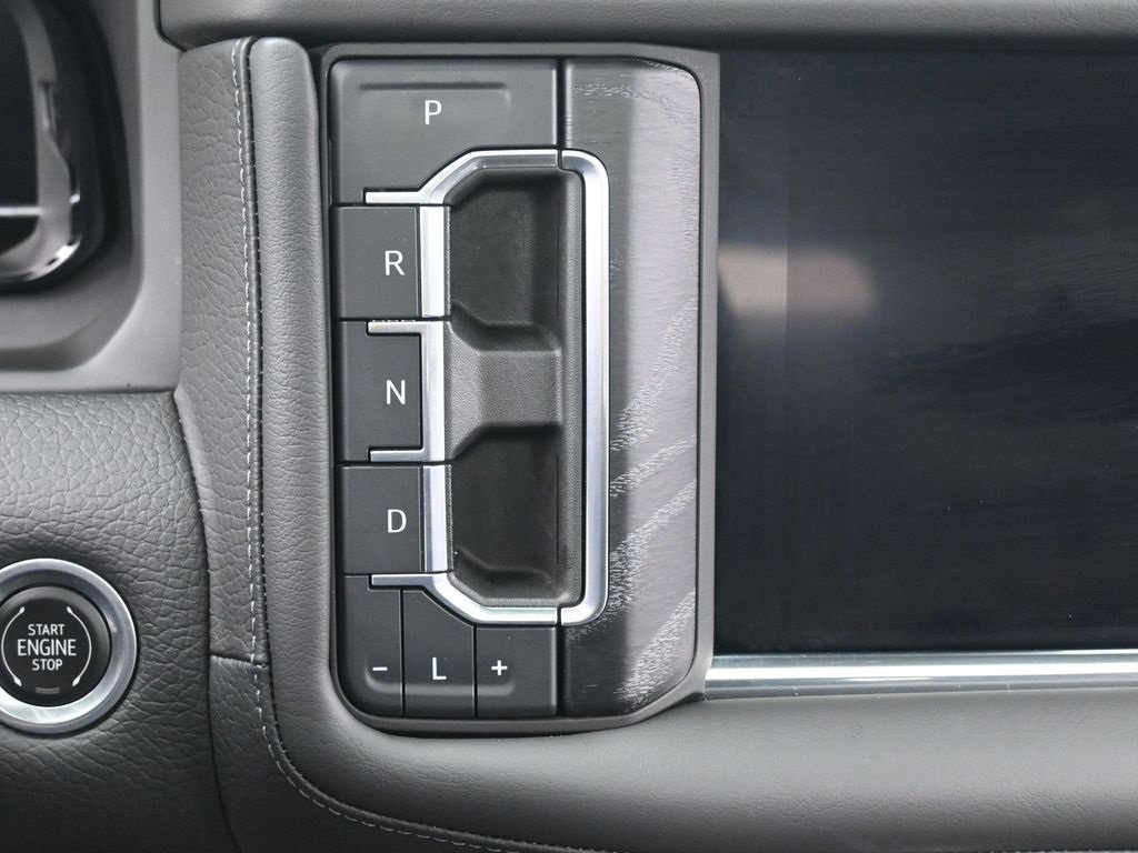 Used 2023 GMC Yukon Denali image 28