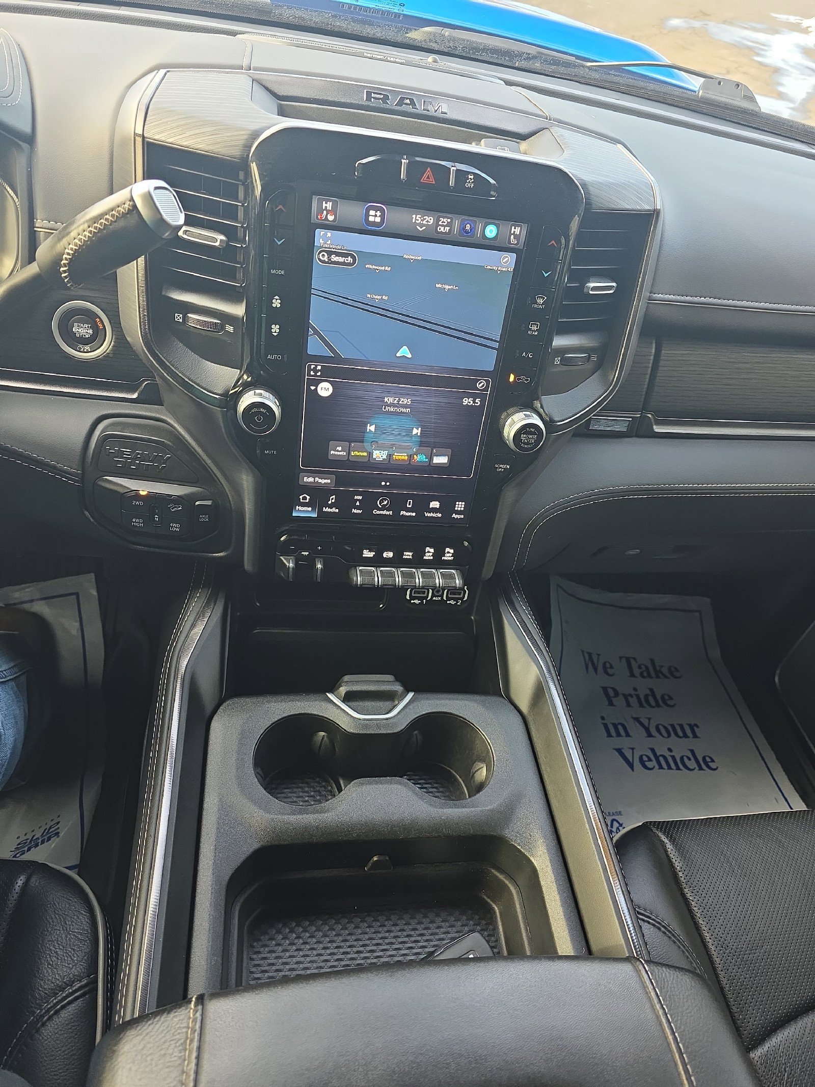 Used 2024 RAM 2500 Rebel w/ Towing Technology Group image 34