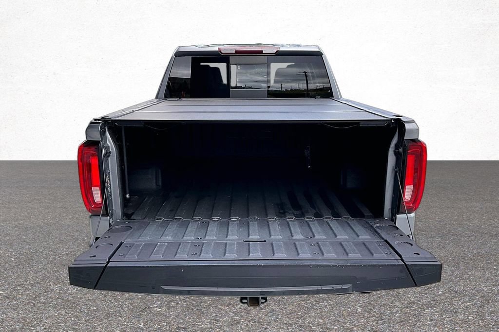 Used 2022 GMC Sierra 1500 SLT w/ SLT Premium Plus Package AWD/4WD image 25