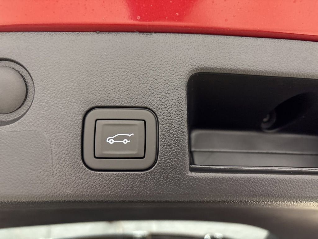 New 2026 Chevrolet Equinox LT w/ Convenience Package II FWD image 31