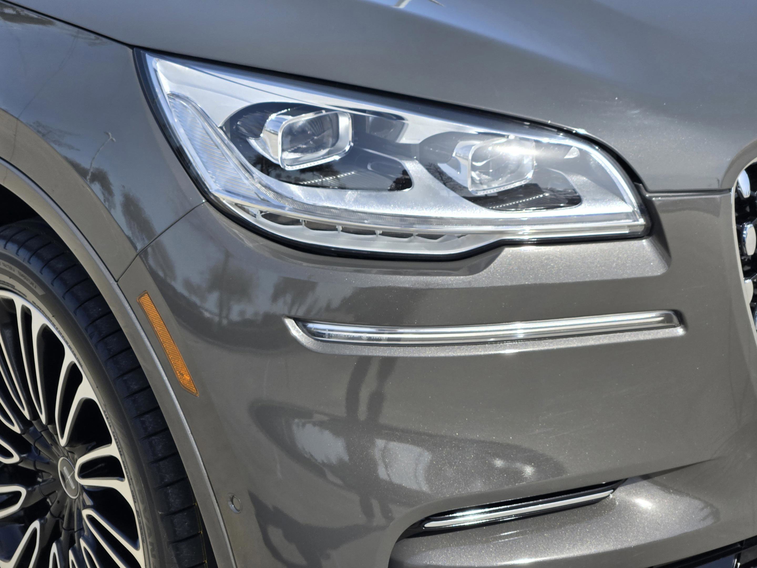 Used 2020 Lincoln Aviator Black Label image 10