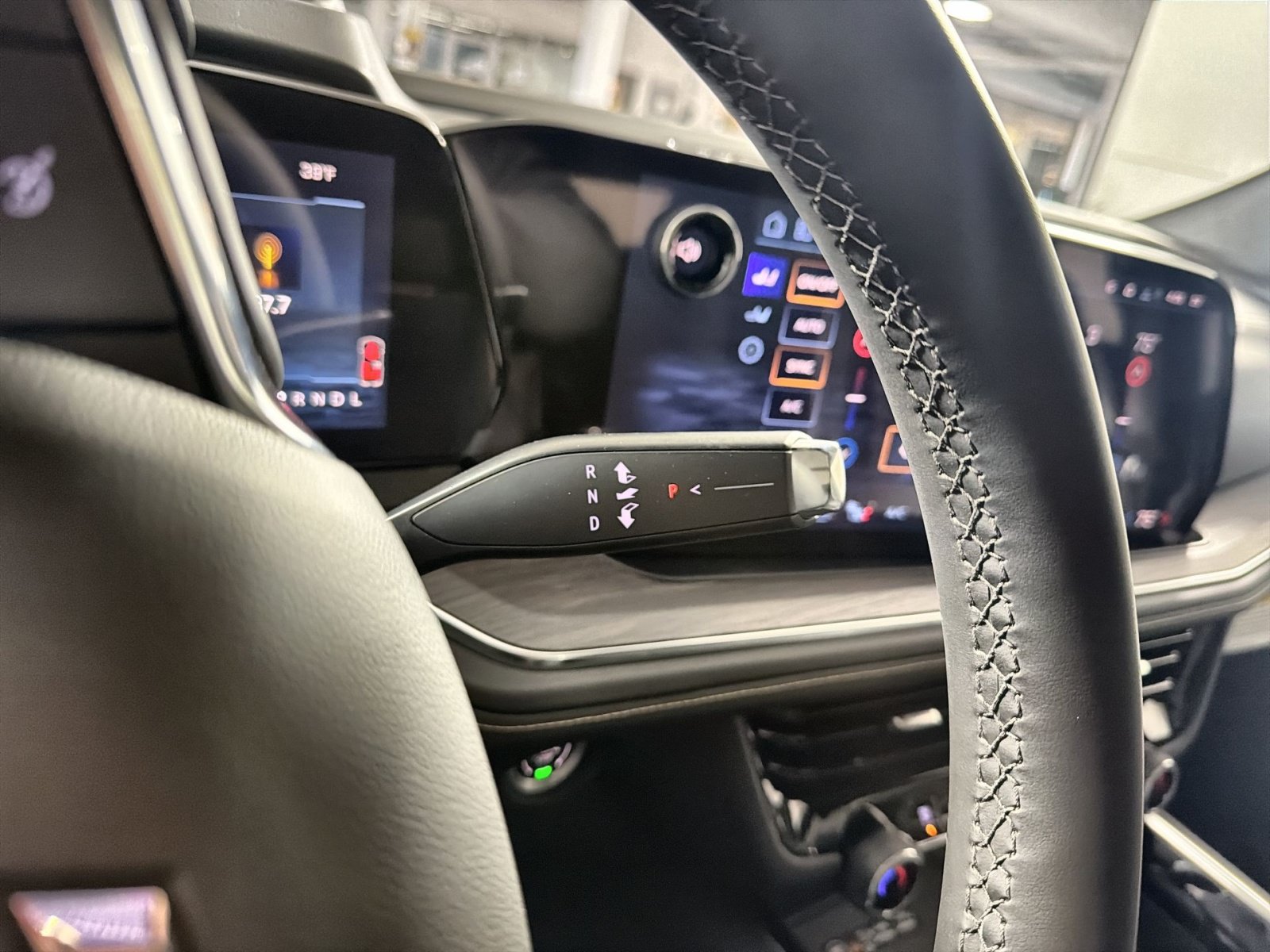New 2026 Chevrolet Tahoe Premier AWD/4WD image 22